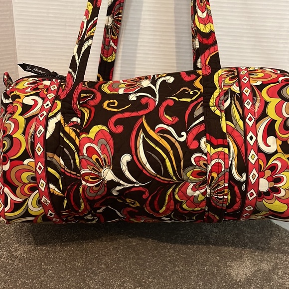 VERA BRADLEY Poccini Duffle Bag - Picture 2 of 5